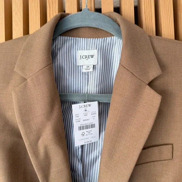 NWT J. Crew Schoolboy Blazer 0 - Picture 3 of 6